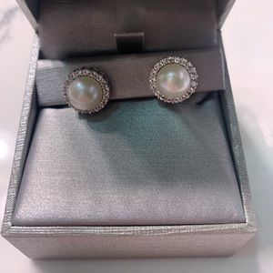 Women’s studs from Zales